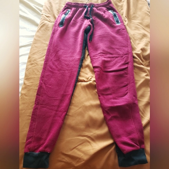 Redfox Joggers - Picture 2 of 3